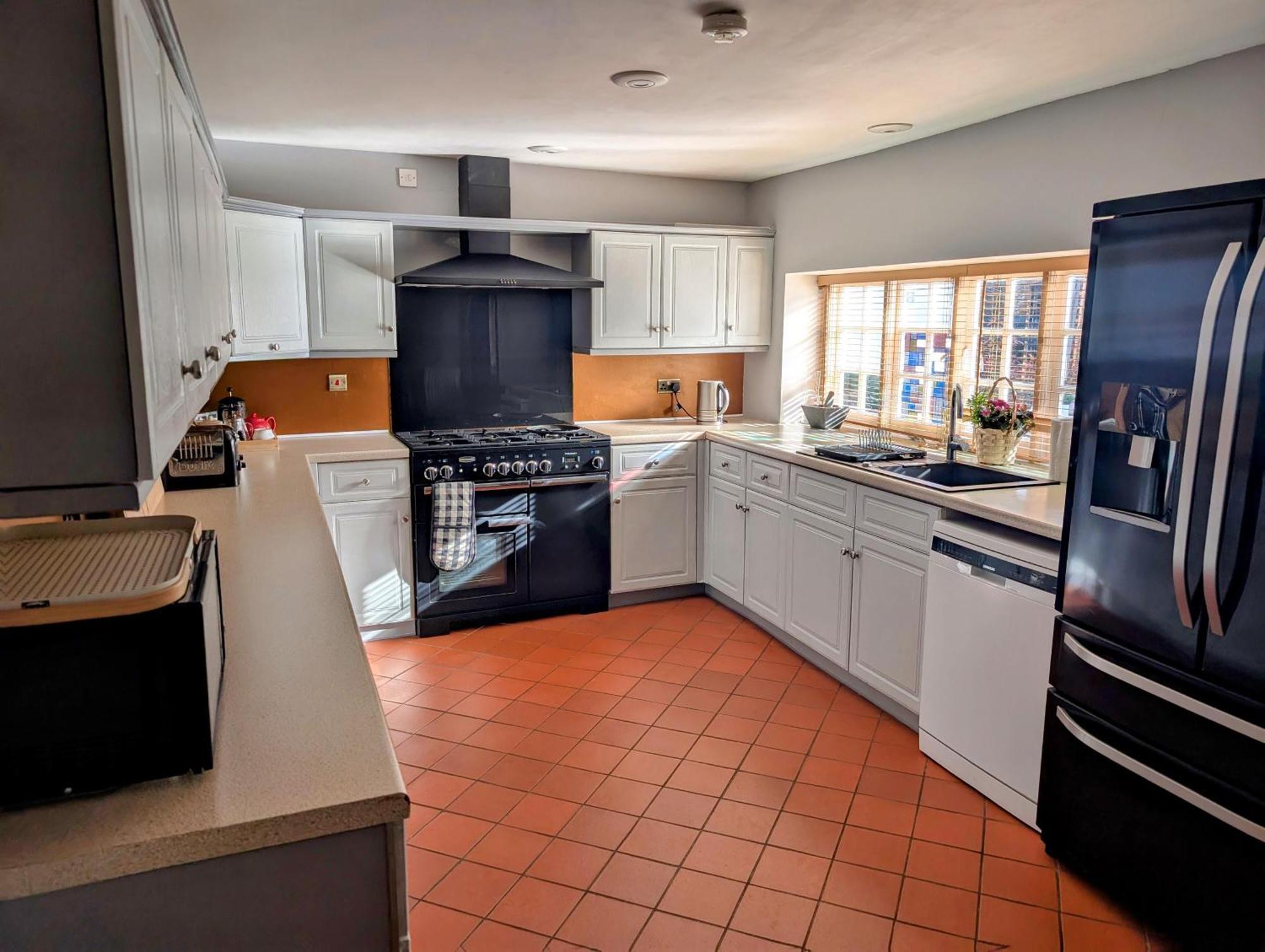 The Writer'S Retreat Ground Floor Apartment โฮลท์ ภายนอก รูปภาพ